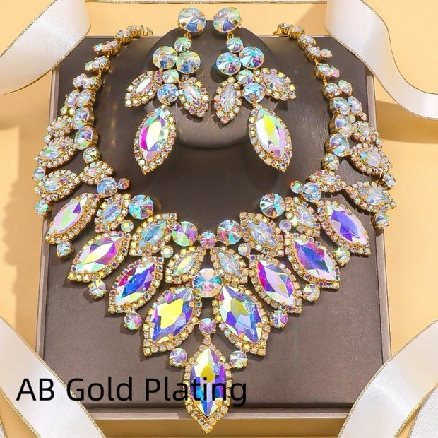European And American Luxury Leaf Necklace Suit